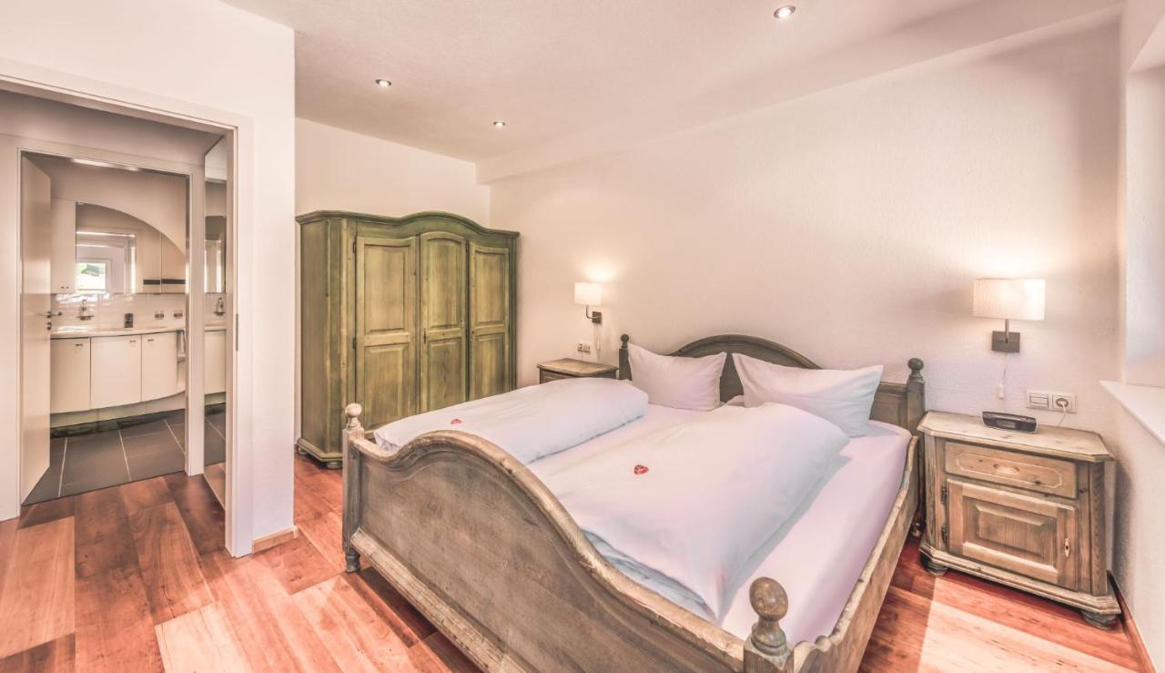 Boutique Wellnesshotel Landmann Steinen  Екстер'єр фото